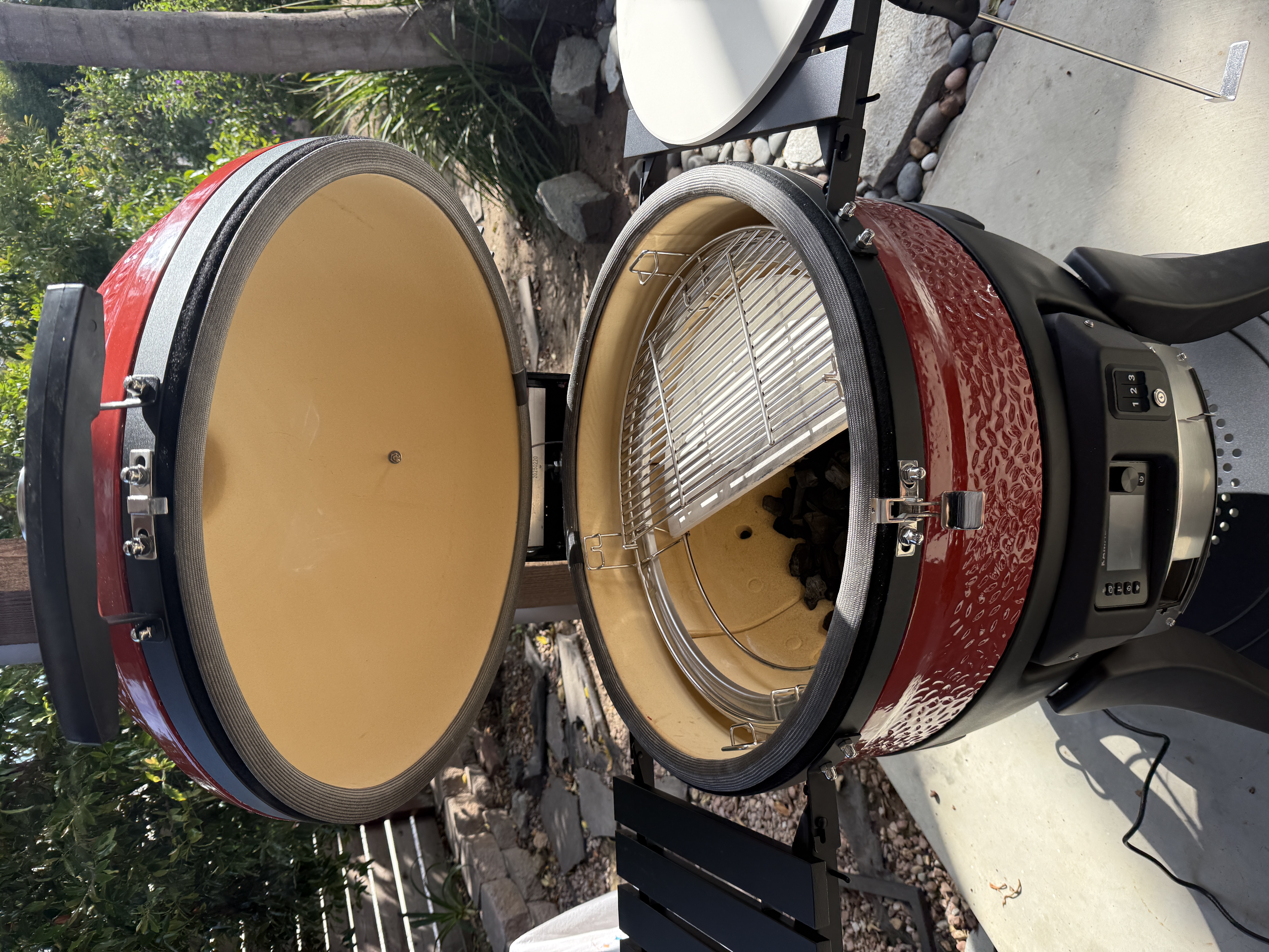 Clean kamado grill after cleaning